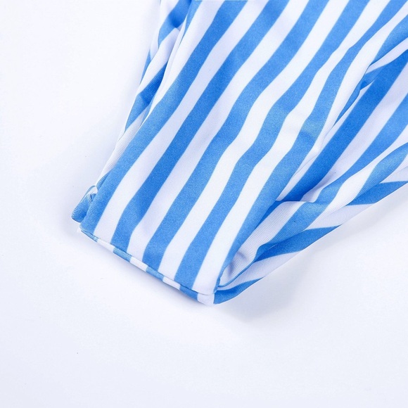 2-Piece Bikini Set - Picture 4 of 5